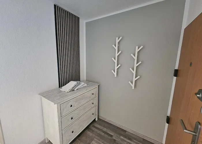 Zentral 1 *
